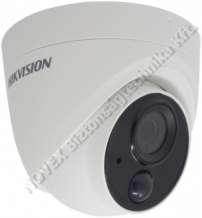 KAMERA - Hikvision - DS-2CE71H0T-PIRLO (3,6mm) 5 MP THD fix dómkamera, OSD menüvel, PIR mozgásérzék