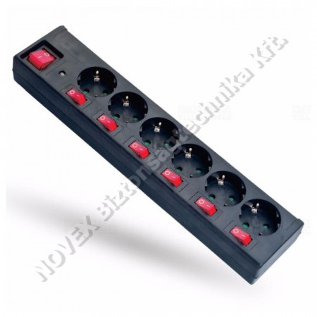 KIEGÉSZÍTŐ - Stilo - STI1045 hálózati elosztó 6db aljzat 1,5m vezetékkel,villámvédelemmel