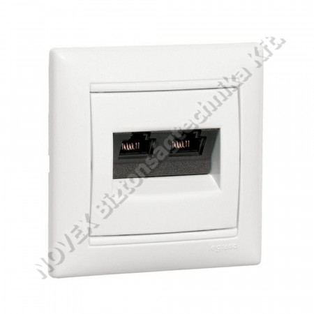 SZERELVÉNY - Legrand - Valena 2xRJ45 UTP Cat5e aljzat, csavaros elefántcsont (774139)