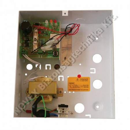 TÁPEGYSÉG - Solleysec - TS138 Tápegység+akkumulátor töltő, 13.8V, 1,5A
